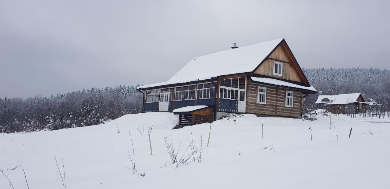 Utopia Dom Przy Winnicy Nowica Exterior photo